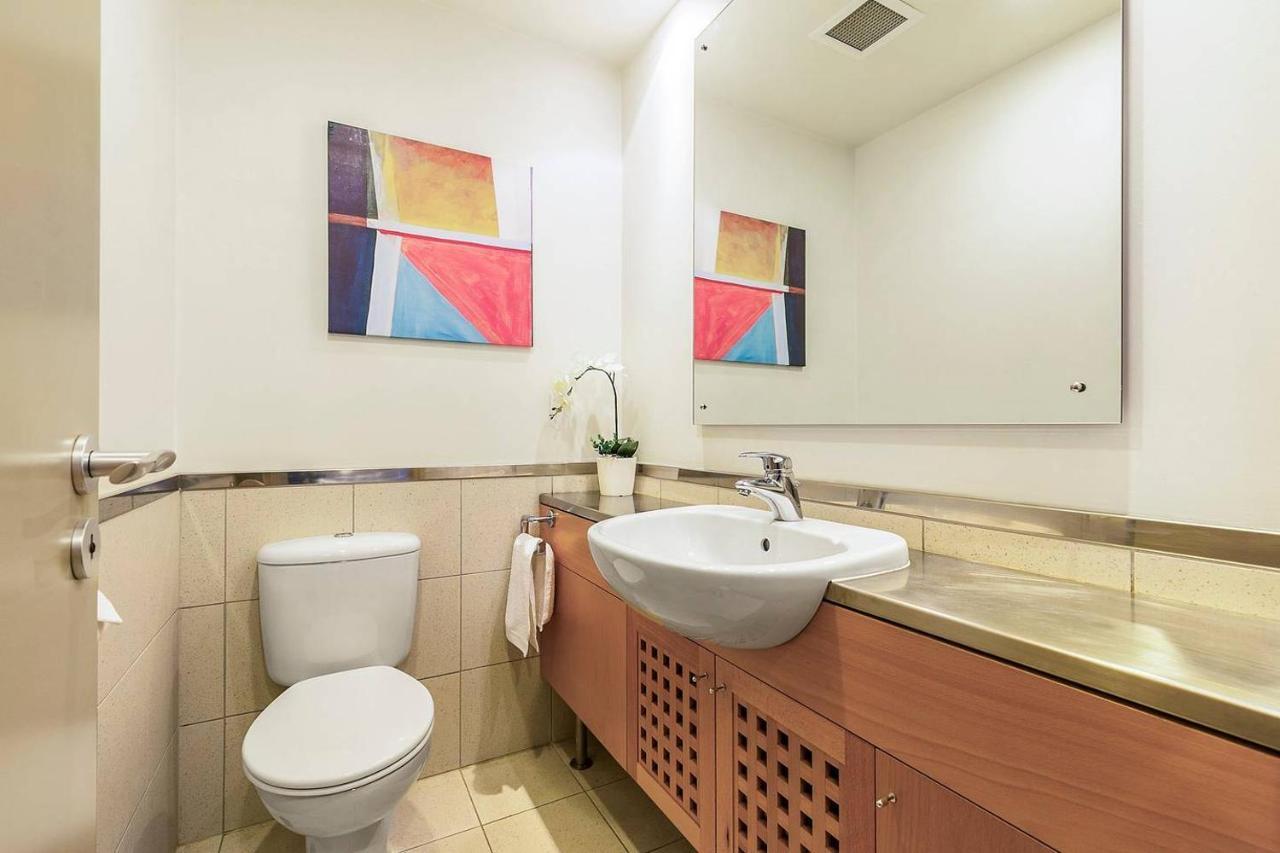 Enormous One Bedroom Beauty In Cbd! Free Parking โอ๊คแลนด์ ภายนอก รูปภาพ